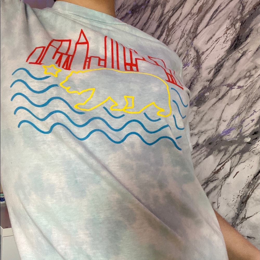 California tee